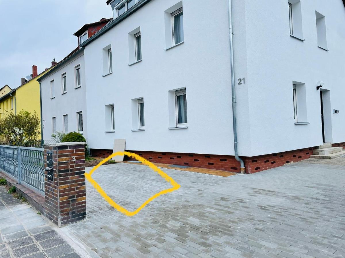 M-Style 01 Apartment Mit Terrasse Und Gasgrill, 24H Self-Check-In, Free Parking, Netflix Norimberga Esterno foto